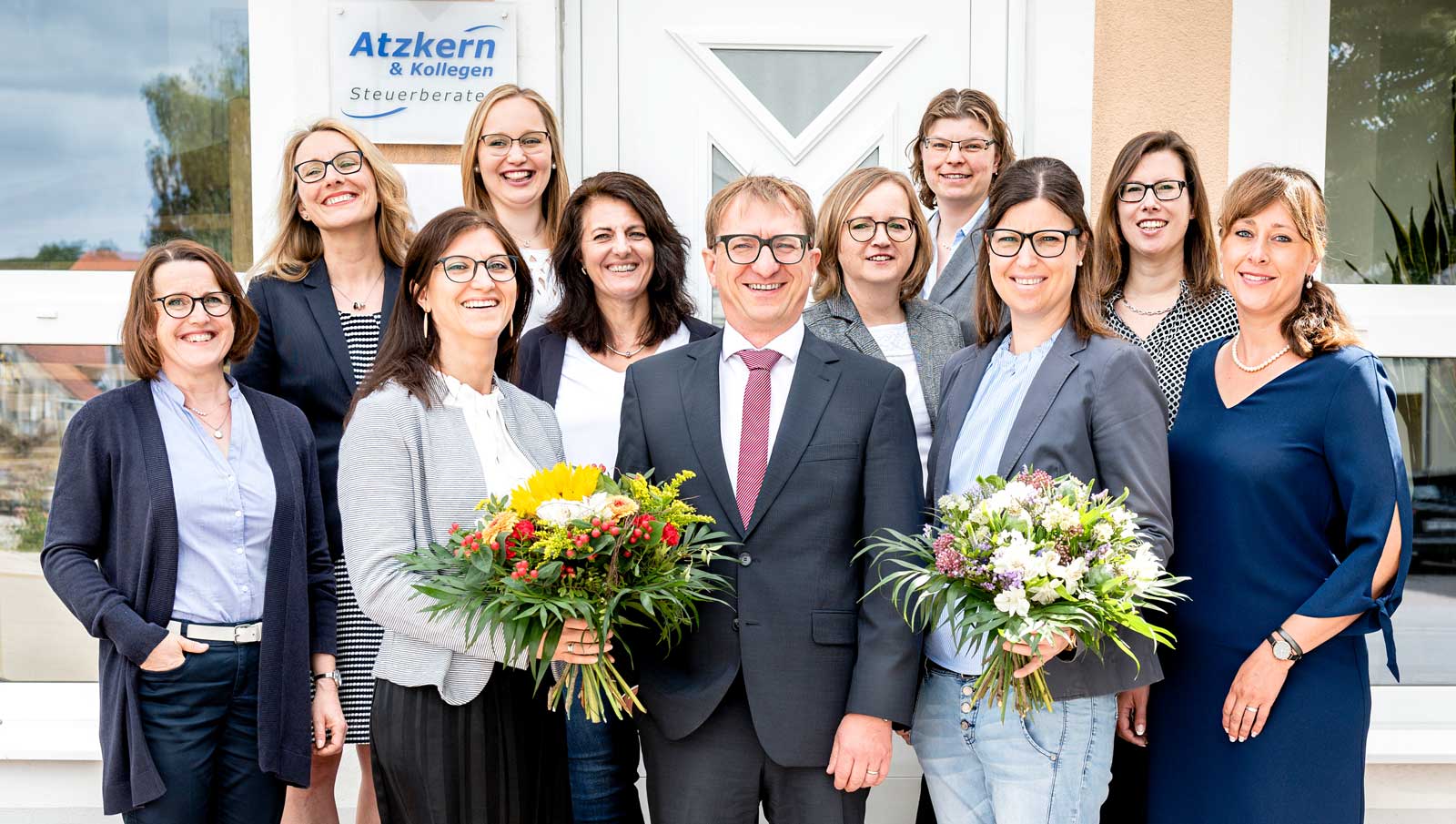 Team der Steuerberatungskanzlei Atzkern & Kollegen in Schierling